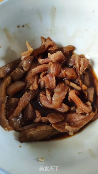 蒜苔豆片炒肉丝的做法步骤：3