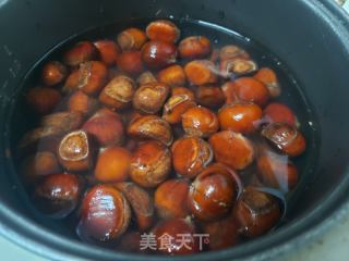 电饭锅糖炒板栗的做法步骤：4
