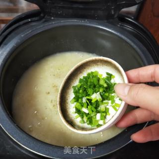 鹿茸菇干贝粥的做法步骤：11