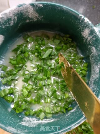 香葱油饼的做法步骤：7