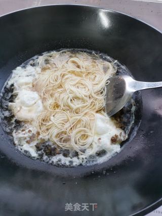 鸡蛋青菜肉末面的做法步骤：9