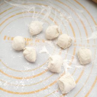 冰花荠菜煎饺的做法步骤：4