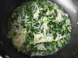 鱼骨汤面的做法步骤：8