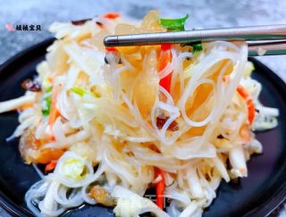 蜇皮粉丝木耳拌白菜#清肠食谱#的做法步骤：13