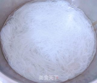 蜇皮粉丝木耳拌白菜#清肠食谱#的做法步骤：5