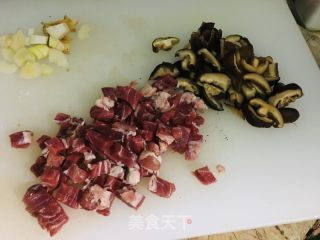 羊肉香菇臊子面的做法步骤：7