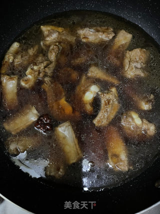 排骨焖年糕的做法步骤：7