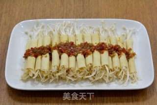 金针菇豆皮卷的做法步骤：6