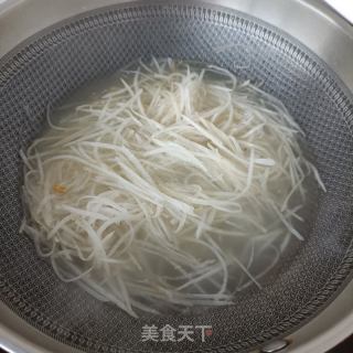 煎蛋白萝卜汤的做法步骤：9