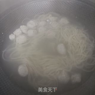 葱香鸡肉丸子面的做法步骤：8