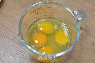 甜咸鸡蛋羹的做法步骤：2