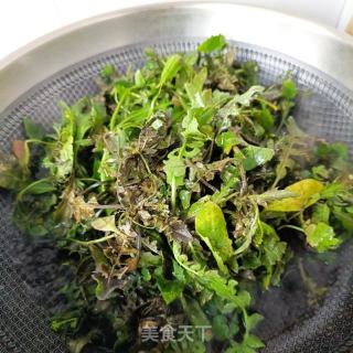 荠菜海肠水饺的做法步骤：3