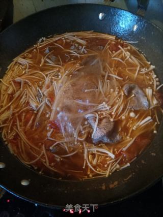 番茄酸汤肥牛的做法步骤：15