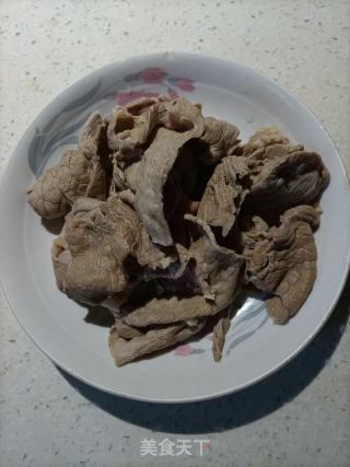 番茄酸汤肥牛的做法步骤：3