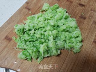白萝卜豆腐粉条包子的做法步骤：5