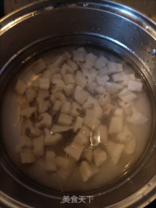 麻辣藕丁的做法步骤：3