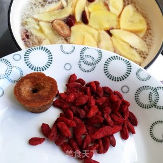 香橙苹果红枣茶的做法步骤：7