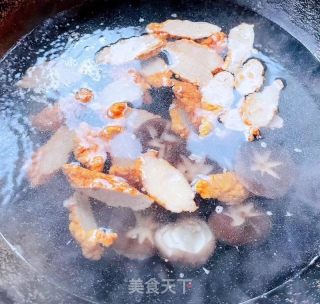 #热汤面#肉参牡蛎煎蛋青菜面的做法步骤：9