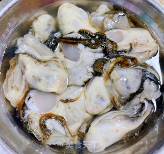 #热汤面#肉参牡蛎煎蛋青菜面的做法步骤：3