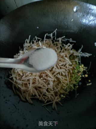 韭菜素馅水饺的做法步骤：8