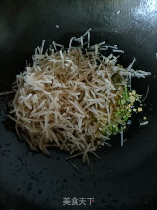 韭菜素馅水饺的做法步骤：7
