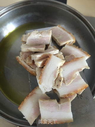 烧肉炒儿菜的做法步骤：6