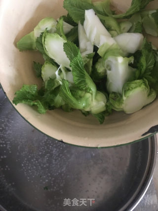 烧肉炒儿菜的做法步骤：4