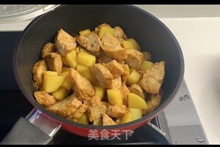 超下饭！广章肉卷焖土豆的做法步骤：7