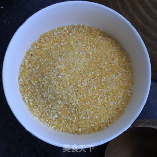香浓玉米粥的做法步骤：1