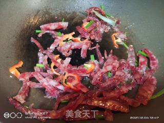 香肠炒饭的做法步骤：3