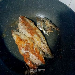 煎一卤鲜鲐鲅鱼的做法步骤：8