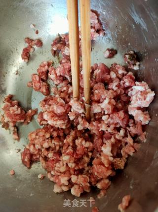猪肉旱萝卜丸子的做法步骤：6