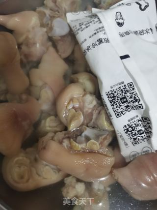酸辣柠檬猪蹄的做法步骤：3