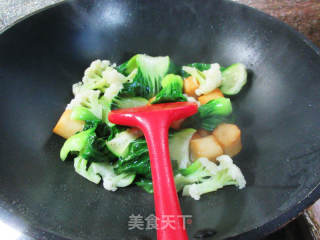 干贝烧炒双菜的做法步骤：4