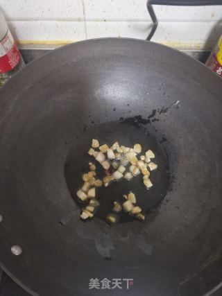 腊肉炒莴笋的做法步骤：3