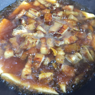 五花肉烧豆腐的做法步骤：6