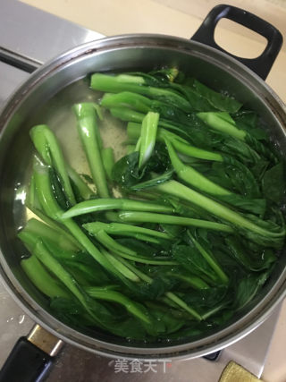 肉片炒菜心的做法步骤：4