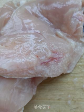清汆莲藕鸡肉丸的做法步骤：2