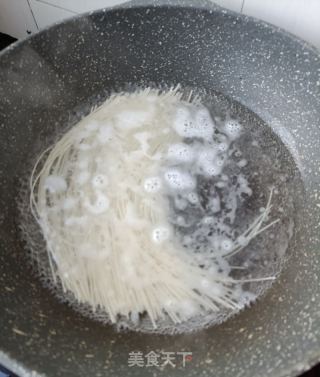 “热汤面”酸萝卜羊肉面的做法步骤：2