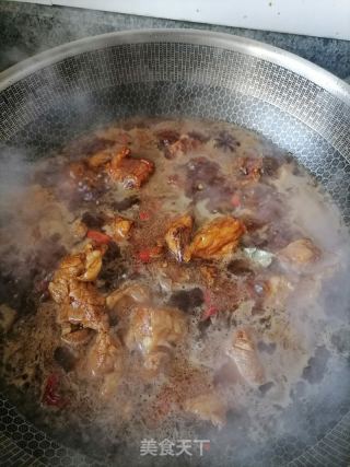 土豆烧排骨的做法步骤：5