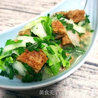 蒜香白菜炖鱼豆腐的做法步骤：14