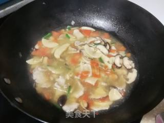 三鲜肉片汤的做法步骤：9