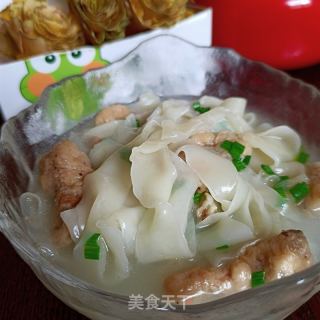 “热汤面”蒜香酥肉宽面的做法步骤：13
