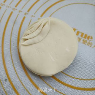 “热汤面”蒜香酥肉宽面的做法步骤：3