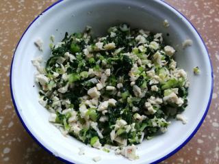 青菜豆腐馅饼的做法步骤：6