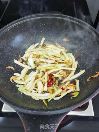 海米炒白菜的做法步骤：7