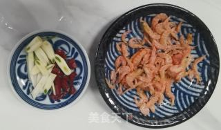海米炒白菜的做法步骤：2
