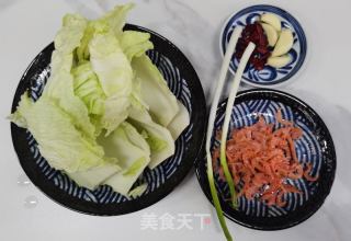 海米炒白菜的做法步骤：1