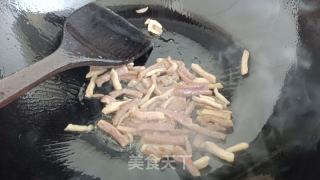 快手小炒——肉炒花生芽的做法步骤：6