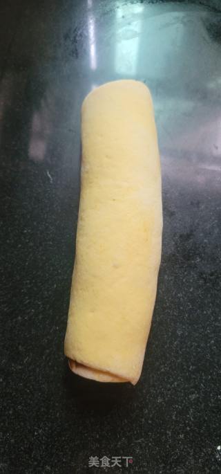 南瓜豆沙卷的做法步骤：13